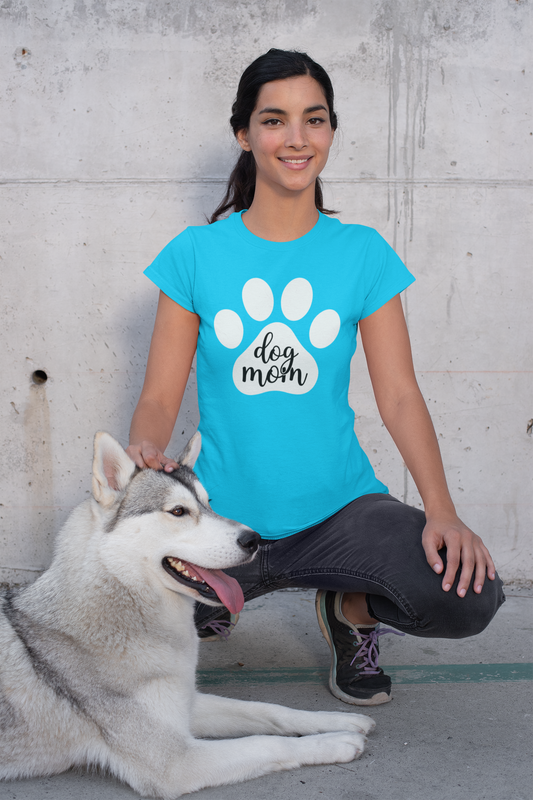 Dog Mom T-shirt